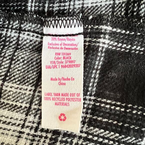 Justice Girls Black White Flower Print Flannel Top XL‎ Plus - Picture 4 of 8